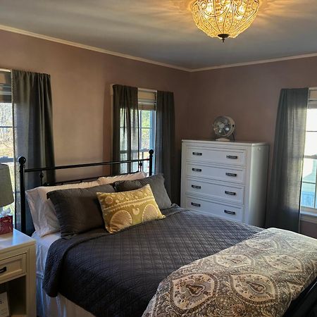 The Inn Crowd Bed And Breakfast Holden 외부 사진