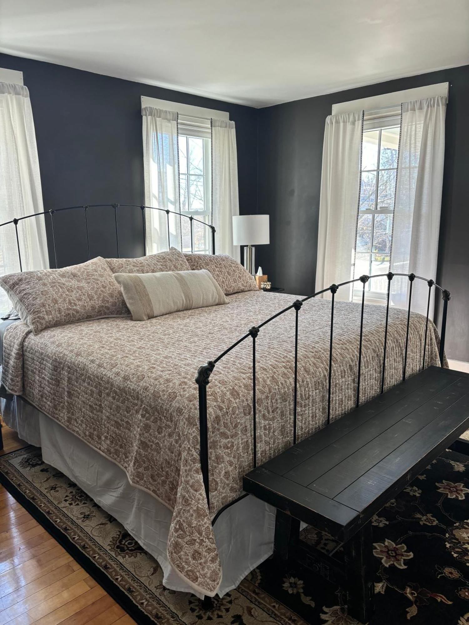 The Inn Crowd Bed And Breakfast Holden 외부 사진
